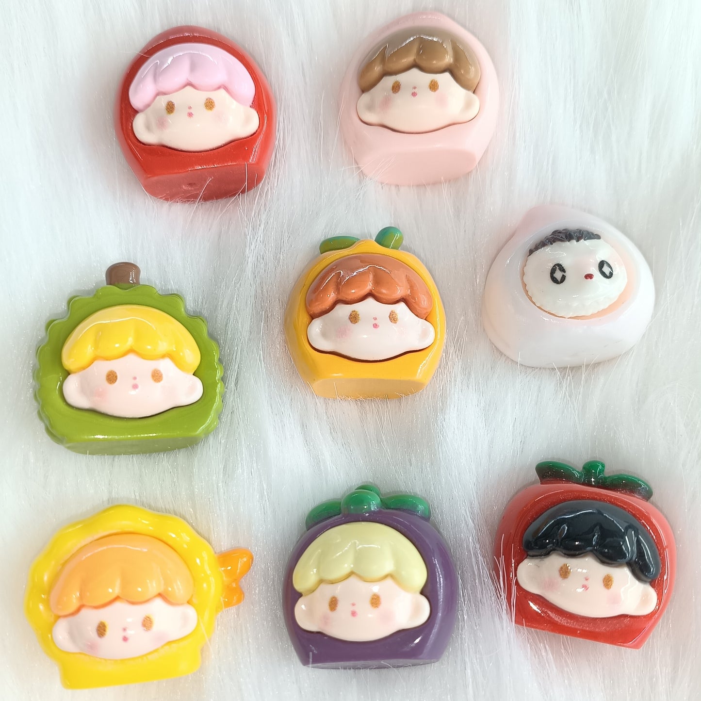 Cartoon three-dimensional fruit Astro bright face resin diy cream glue mobile phone chain Key chain Car decoration material batch of $10 10