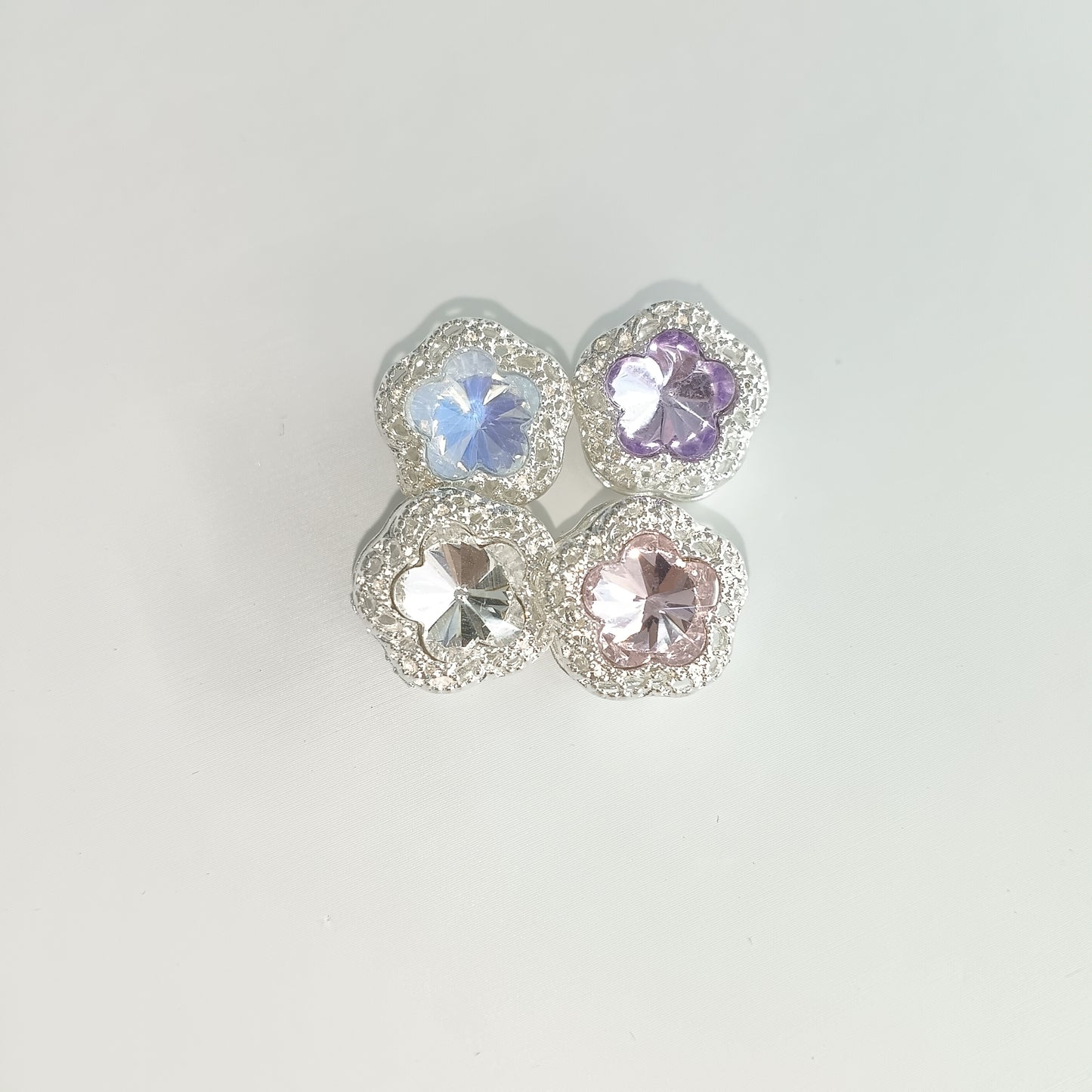 Copper plated microinlaid zircon Heavy industry flower separation beads loose beads DIY necklace bracelet Mobile phone chain pendant accessories 5$10